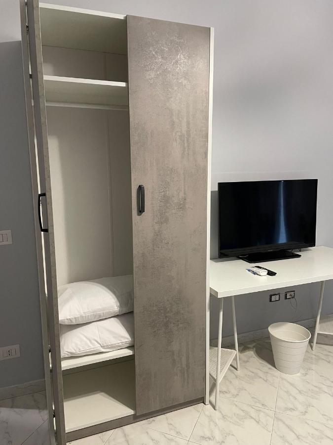 Affittacamere Iria Pomigliano d'Arco Exteriör bild
